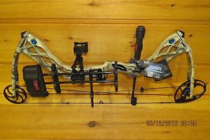 Diamond Archery Carbon Cure RH Compound Bow