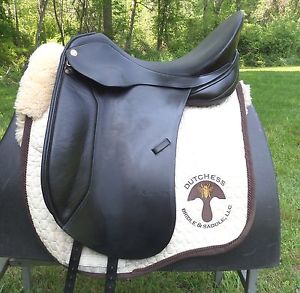 SOMMER 17.5 W DRESSAGE SADDLE #0374