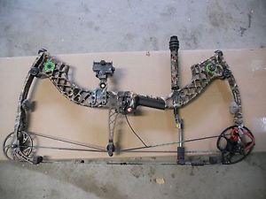 Mathews z7 extreme w/reverse assist 28" 50-60 Lbs RH Loaded