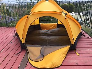 The North face tent ve-25 complete