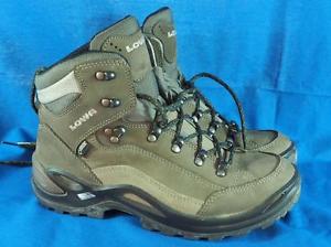 Lowa Women's Renegade GTX Mid Backpacking Boot (Pair) - Size 9.0 Stone