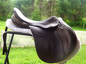 Original Toklat AINSLEY  " Chester " Jumping / Eventig Saddle 17 Inch