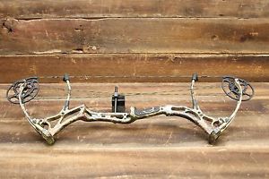 Bear Method RH, 60lb Draw Weight, 29" Draw Length, Realtree APG
