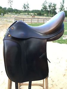 Prestige 2000D 16 in Dressage Saddle
