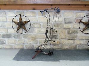 HOYT 2014 FAKTOR 34 RH 60-70 LB REALTREE XTRA NEW WITH WARRANTY