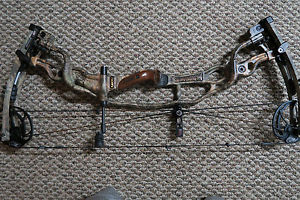 MINT Hoyt Carbon Spyder ZT 30 Right Handed 29" 60-70 LB Compound Bow, Spider