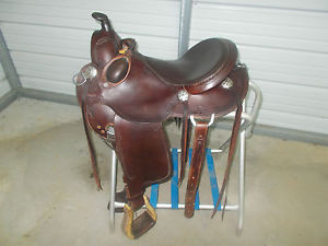 16" used Brown R.W. Bowman B-Light trail saddle with the buck and rolls