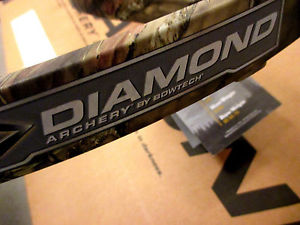 New Diamond Bowtech CARBON Deploy SB Compound BOW MO COUNTRY CAMO 70lb