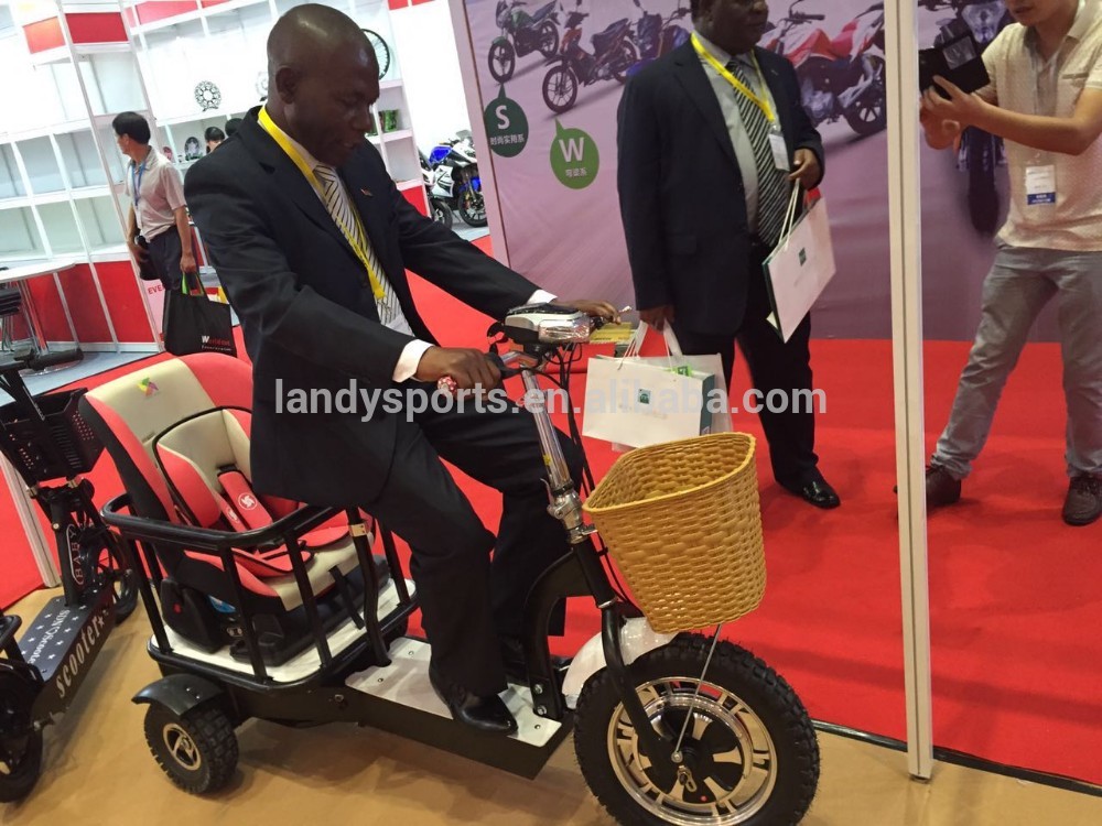 SDN Adult new electric 3 wheel mother scooters with kids seat