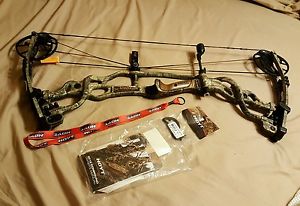 Hoyt Carbon Spyder Compound Bow - NEW
