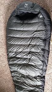 Ultra lightweight, Terra Nova Laser, 900 Sleeping Bag!!