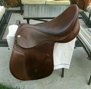 SADDLE All Purpose Thornhill Berlin 20 inch