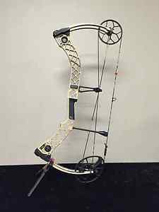 MATHEWS DESERT TACTICAL CREED XS COMPOUND BOW 28''-70#