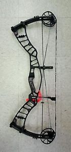 New 2015 Hoyt Nitrum 34