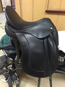 PRICE DROP Schleese OBRIGADO 17.5 SR/RW Excellent Conditio