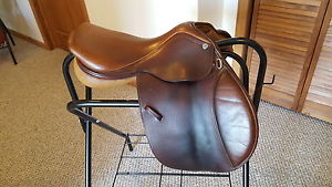 15-3/4" Pessoa hunter / jumper saddle - kid's child size pony