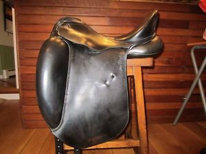 Kieffer Wallstreet Exclusive Dressage 17"