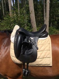17.5" Adjustable Tree Laser Rendezvous Monoflap Dressage Saddle