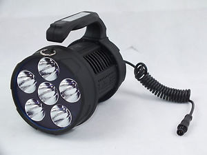 OLIGHT Handscheinwerfer X6 Marauder max. 5000 lumen 6x Cree XM‑L U2
