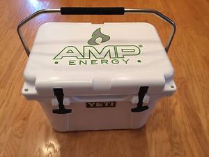 Yeti Roadie Cooler 20 QT White Amp Energy