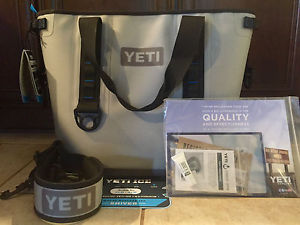 YETI HOPPER 30 Soft-Sided Bag Cooler YHOP30 NWT New With Tags