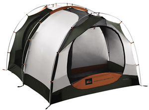 REI Kingdom 4 Family Tent with Footprint