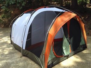 REI Kingdom 8 Tent Camping 8 Person Dome 3 Season