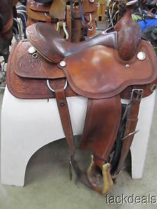 Circle Y Team Penner Cowhorse Saddle Lightly Used 16" Fully Rigged