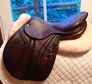 17" CWD Saddle - Full Calfskin - 2009 - 2L Flaps - SE01 - 4.75" dot to dot