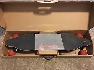 Boosted Board Dual+ Plus Electric Skateboard 2000W 150 Miles W/Extras