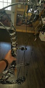 Prime Rize 82x compound bow