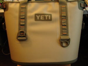 YETI COOLERS HOPPER 30 SOFT SIDE COOLER Field Tan/Blaze Orange