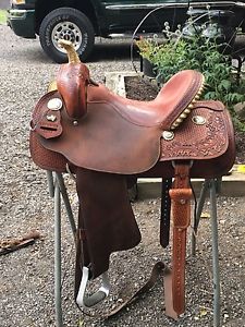 Black Rhino Barrel Saddle