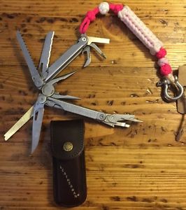 Leatherman Wave Multi-tool InShealth & Paracord Strap W Shank Clip Pink/white