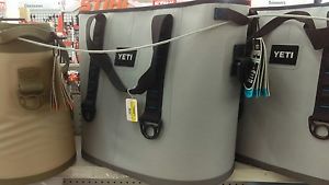 Yeti Hopper 40 Brand New w/ Tags