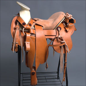 MEXICAN CHARRO HORSE RIDING LEATHER SADDLE WITH BREAST COLLAR & SPUR STRAP