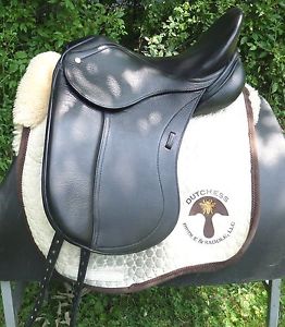 SCHLEESE 17 M VICTORY DRESSAGE SADDLE  NEW! 0386