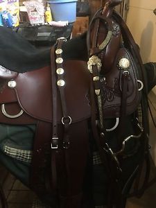 Reinsman Saddle Gaited 16 With Bridle And Breast Collar