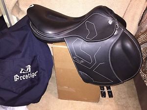 **Price Reduced** Black Prestige Monoflap Saddle