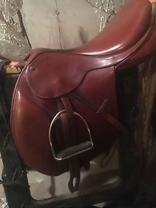 Bates Caprilli Close Contact 16.5 inches Saddle