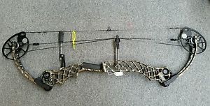 Mathews Chillx right hand 70lb 28" lost camo