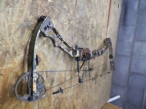 Elite Energy 35 - Camo Compound Bow    (Lot 6537)