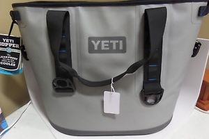 YETI HOPPER 30 W/TAGS