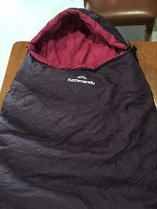 Kathmandu Navigator Womens Water Resistant Semi Rectangular Sleeping Bag