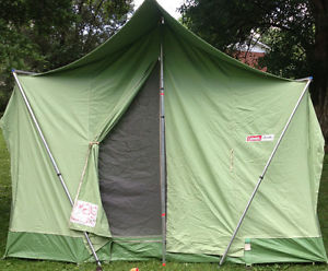 Vintage Coleman Oasis 10' x 8' Tent 8470-712 Green 3 Window Aluminim Poles