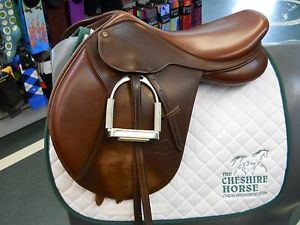 Bates Caprilli Close Contact Saddle 17"