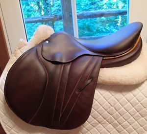 17.5" Butet Premium Saddle - Full Buffalo - 2015 - 2.5 Flap - 4.5" dot to dot