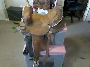 Tex Tan Hereford Barrel Saddle
