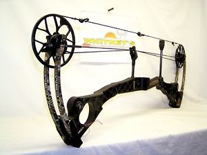 Mathews - No Cam HTR - Right Hand 70lb - Black /Camo - Used Bow - 1628