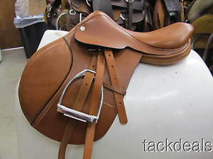 Barnsby Whitaker Close Contact Saddle DEMO Used 1X 16 1/2" Narrow w/Fittings!